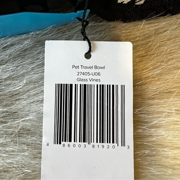 New VERA BRADLEY Glass Vines Lighten Up Two-Pack Collapsible Travel Pet Bowls - Picture 11 of 13